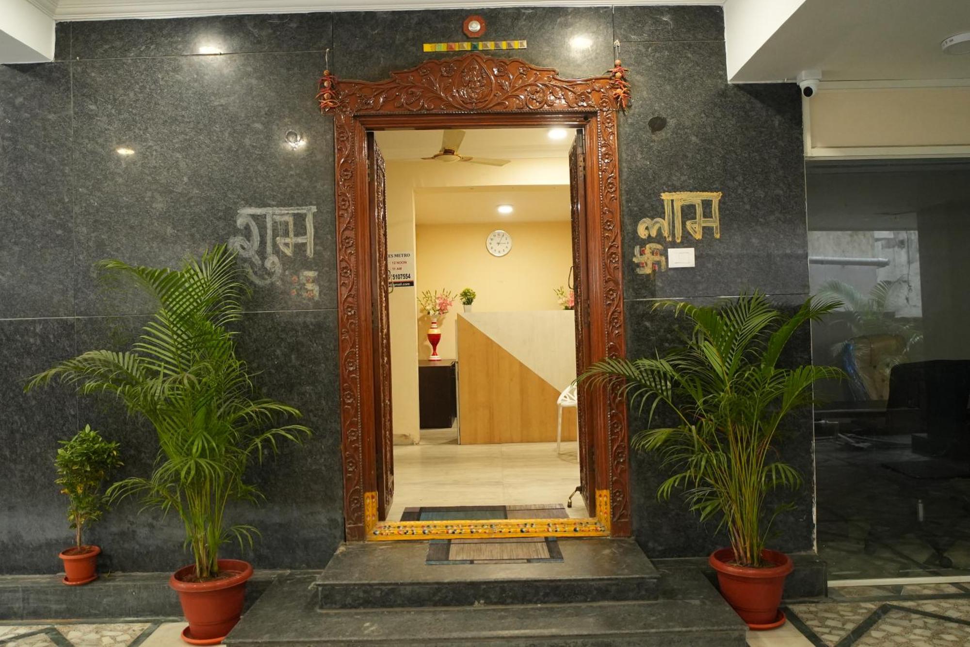 Hotel Kp Suites Metro Hyderabad Exterior photo
